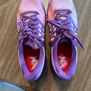 Brand 361 degree Strata, worn 3 times, excellent condition.